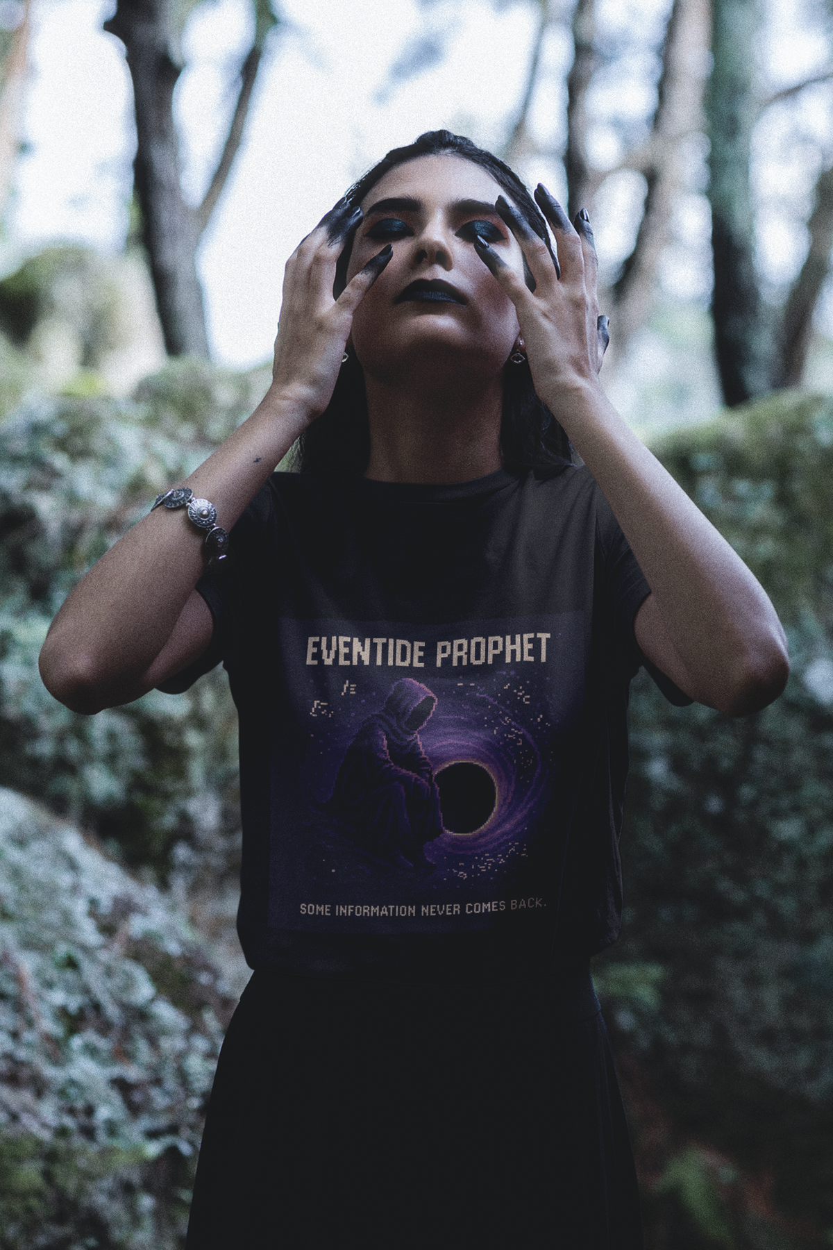 Eventide Prophet – Information Loss at the Event Horizon physics T-shirt